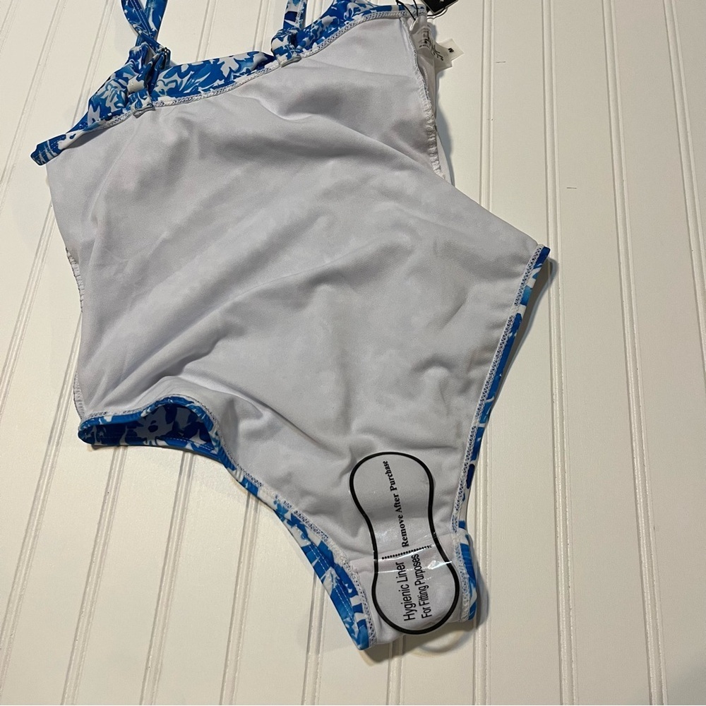 Nicole Miller Women's One Piece Swimsuit Ditzy Floral Ruched Tummy Control NWT - Picture 4 of 6